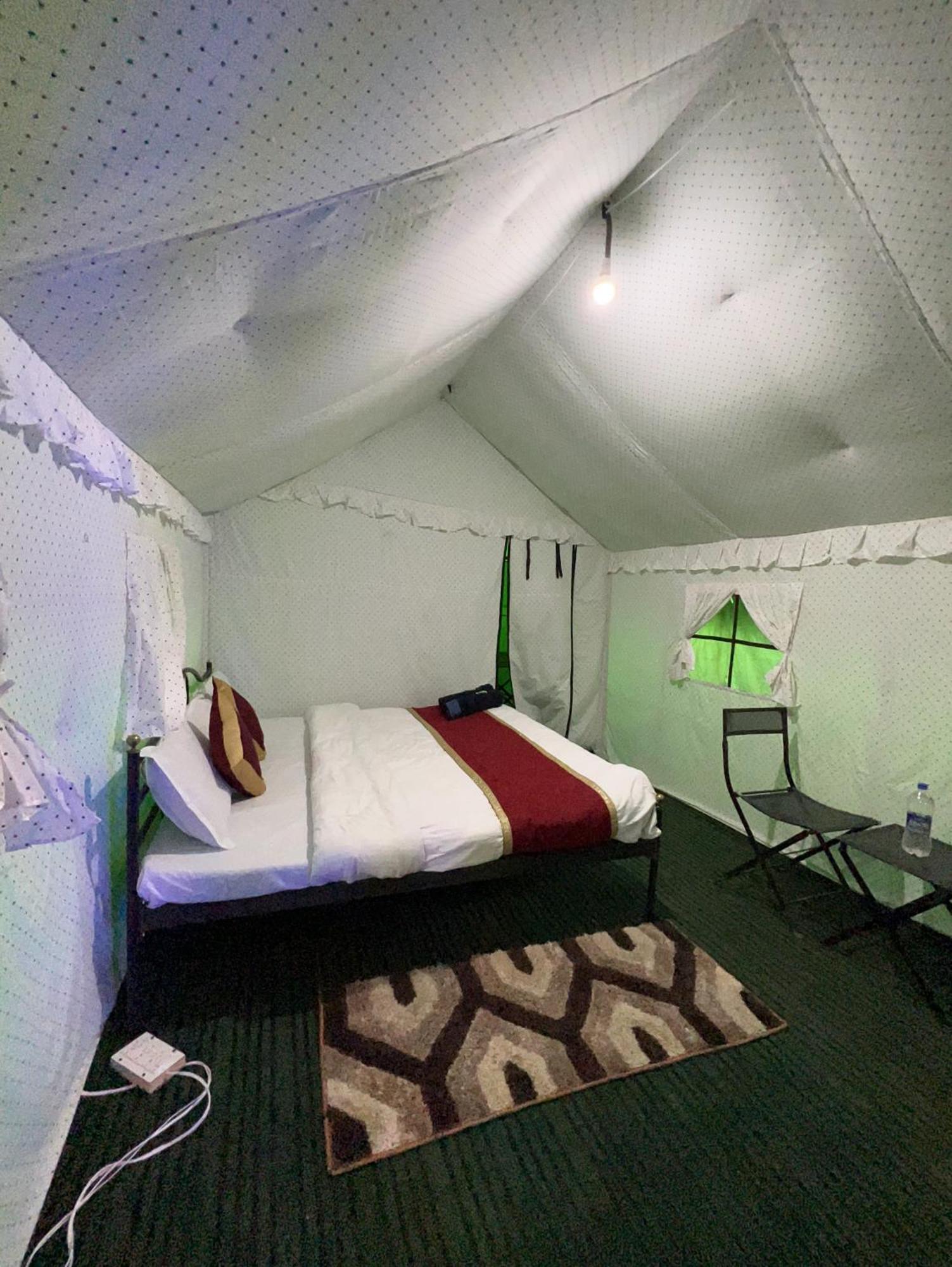 Himalayan Riverside Swiss Cottage Tents, Manali 외부 사진