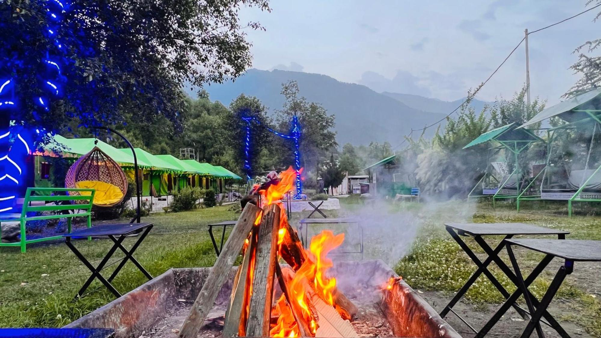 Himalayan Riverside Swiss Cottage Tents, Manali 외부 사진